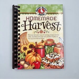 Gooseberry Patch Cookbook, "Homemade Harvest" Welcome Fall W/ Warm Recipes